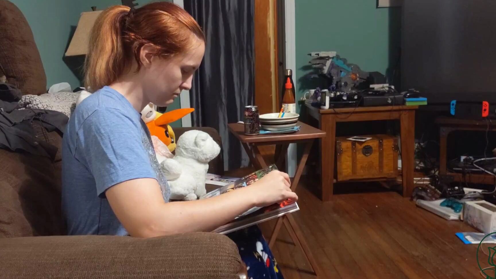 Maggie Jean Rose Getting facefucked while reading Pornhub