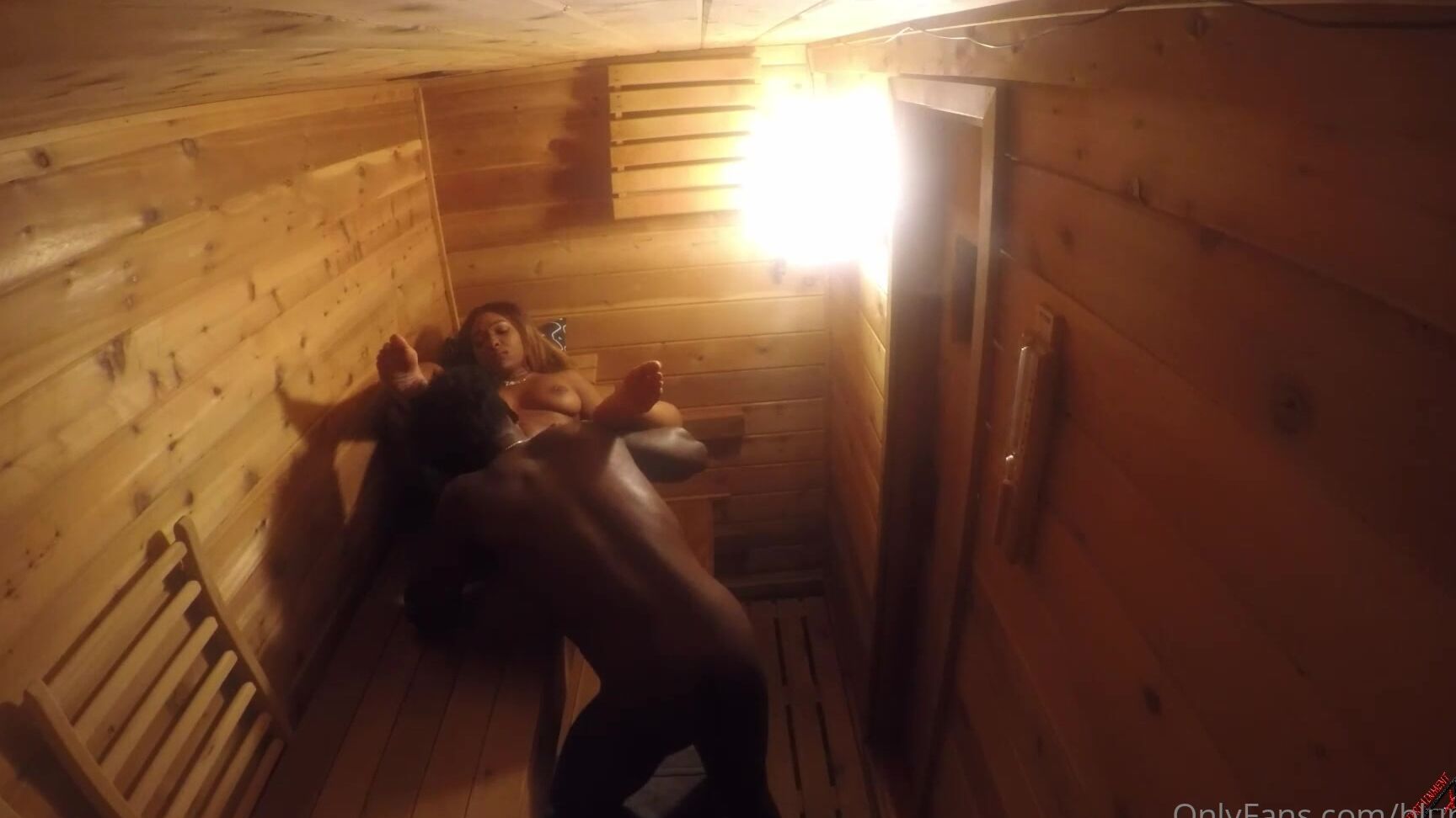 Blumere I Was Hitting The Sauna To Unwind Had No Idea I D Find Kingpipedher Unwinding To It S W