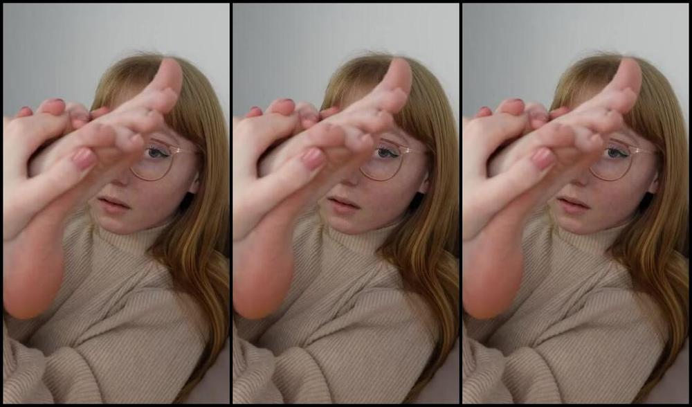 Eliza Nicy Onlyfans If There Is Something I Really Enjoy About Footfetish Its Definitely Sniffing My Own Feet