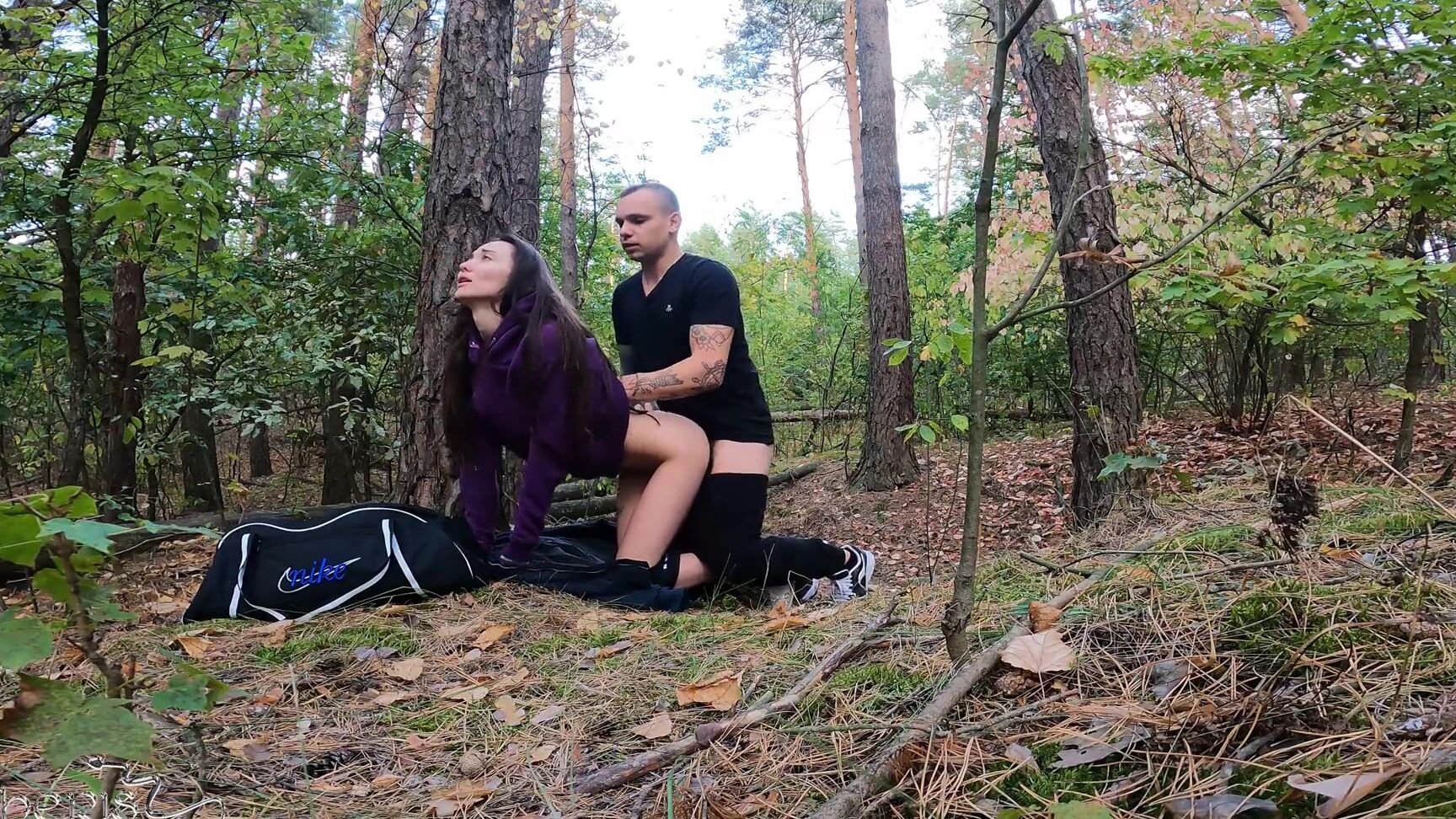 Atheris snake Часть 1 - Трахнул в лесу ⧹ Нашел девушку в лесу и сразу оформил, продолжение следует.... Part 1 Pornhub