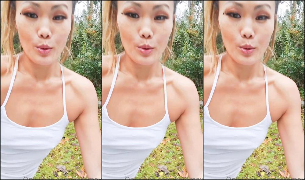 Katemaxx 1259419719 11 15 2020 Come Hang Out In The Hot Tub With Me Check Your Inbox For The Wet Tshirt