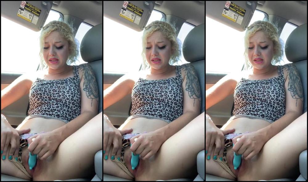 Lushious Lucy Hot Blonde Gets Off In Public