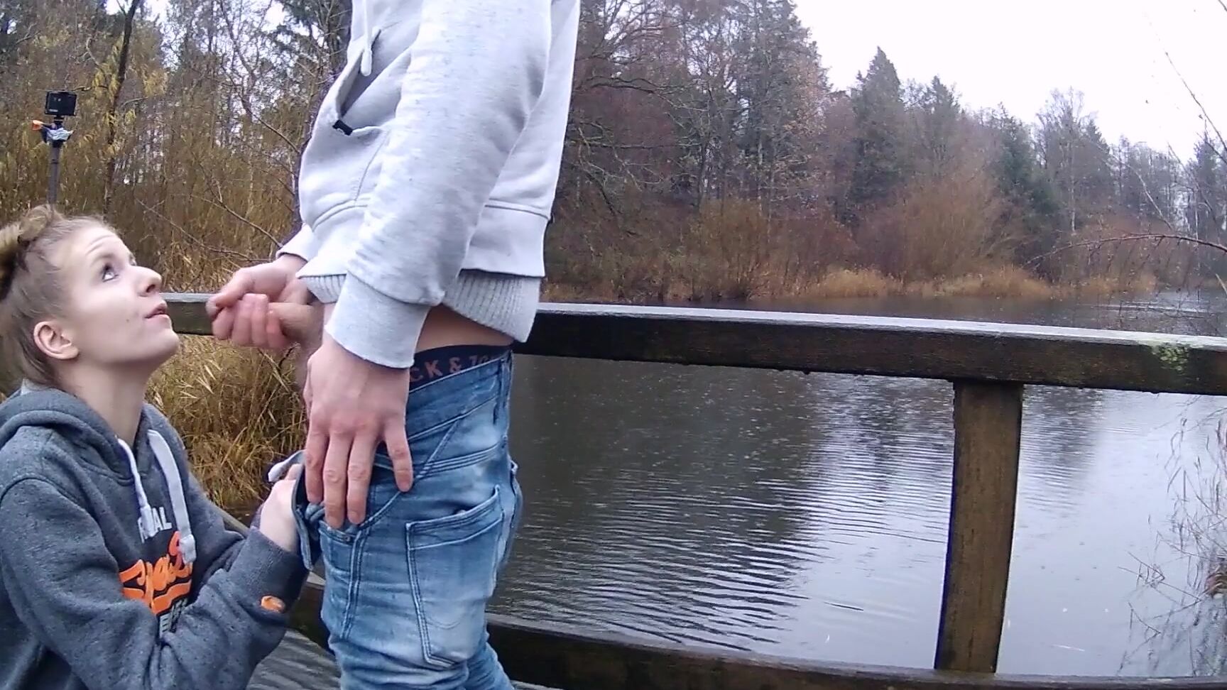 xxxpaarxxx air max blowjob bei wind und wetter Pornhub