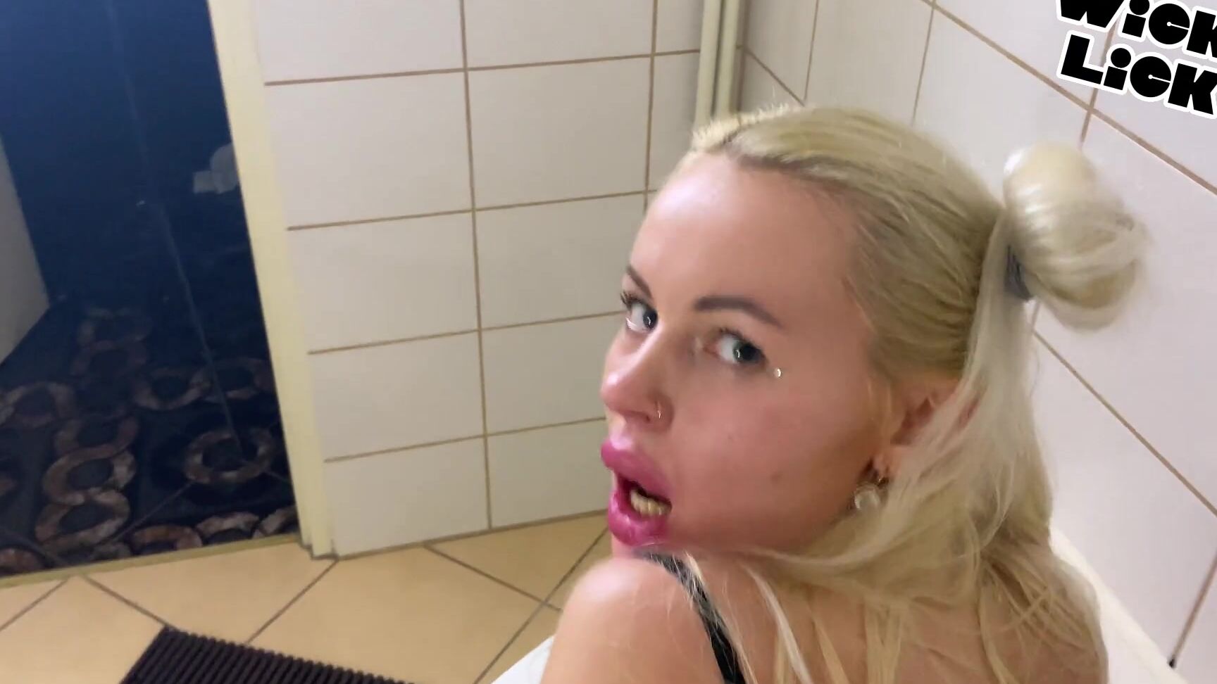 Hot Sex In The Bathroom With Blonde Girl Wicki Lick