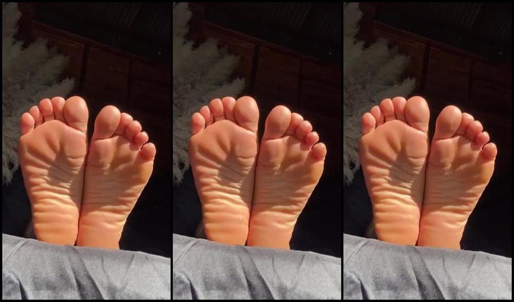 Goddessnutty2 Onlyfans Feet Sunshine L Really Love This View