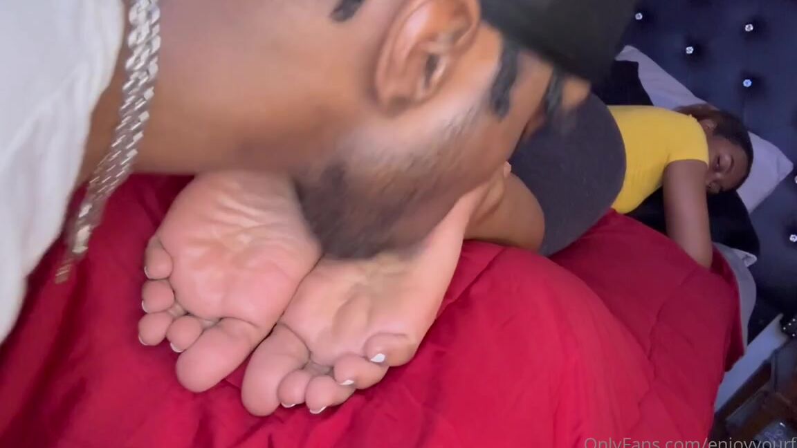 The Foot Worship Legend Nicknamed Enjoyyourfetish 03 21 2024 Onlyfans Video Solezofagoddess Gf99