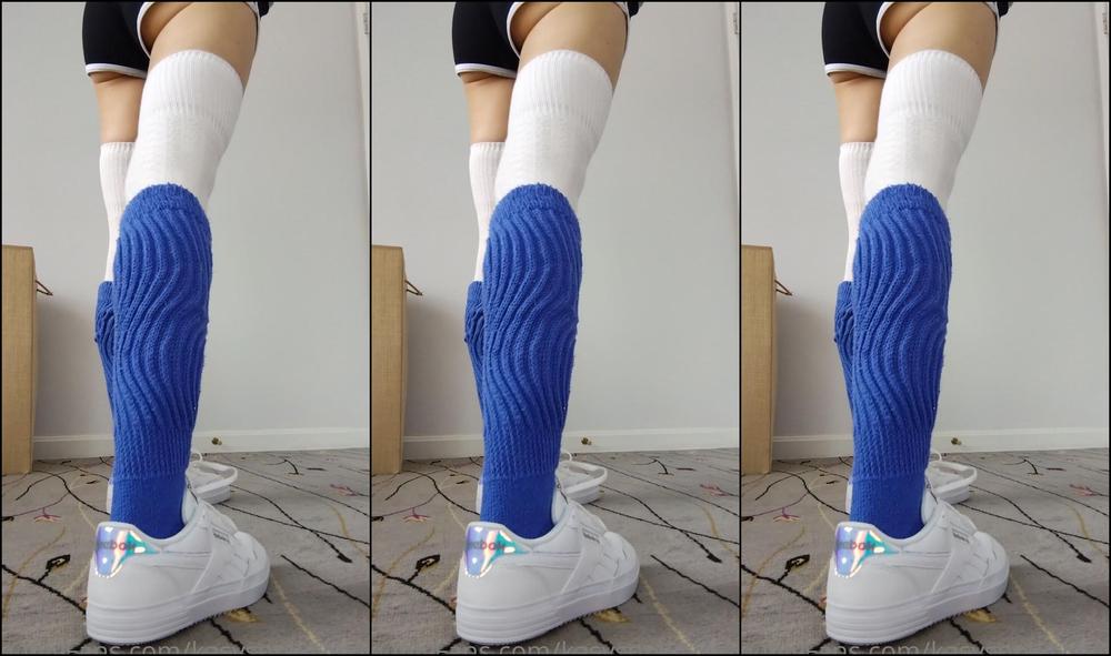 Kasysnowpremium Hanging Out In Slouchies And Classic Reeboks