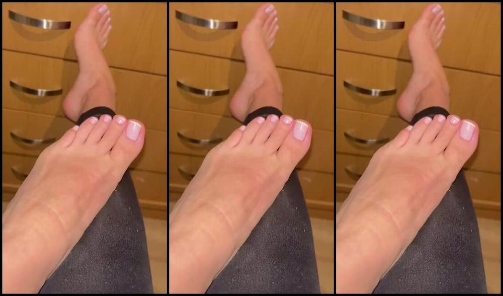 Caliupe Feet Nicknamed Caliupe Feet Foot Fetish 09 08 2023 Onlyfans Video Delicadeza