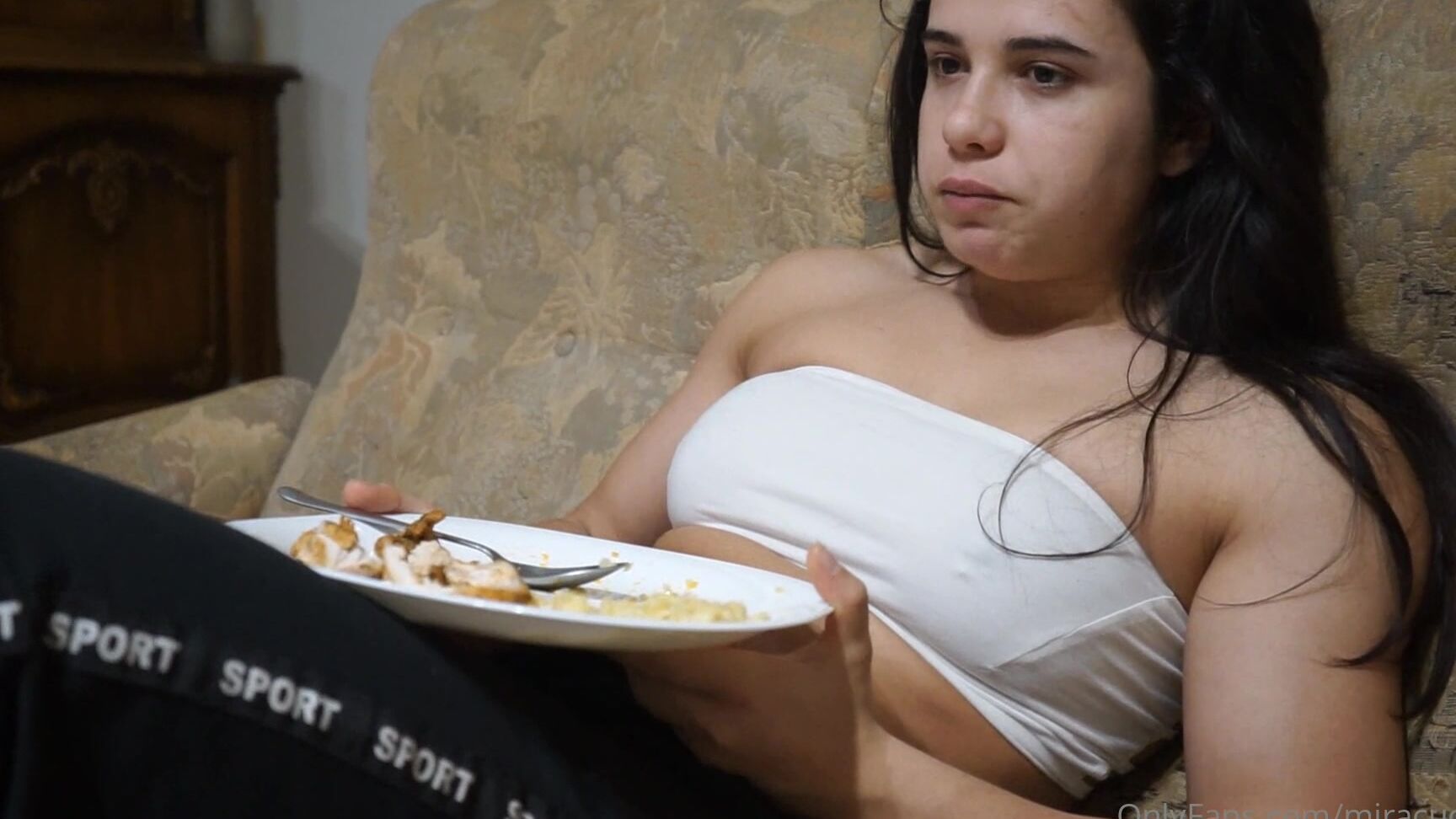 Miracuckold Bulking Eat