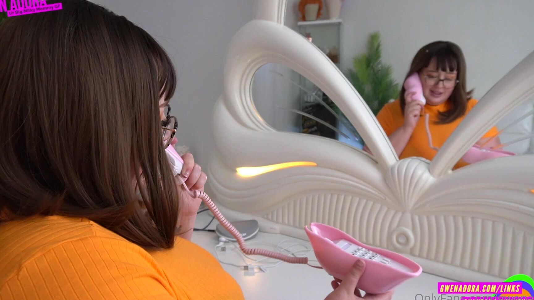 Gwenadora 2238519572 10 07 2021 Velma In Bred By The Werewolf Man Extended Trailer Velma Goes On A Mission Solo