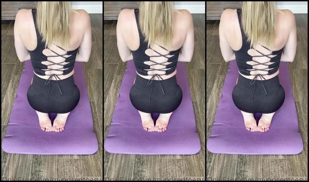 Brooke Jones Nicknamed Myposedtoesvip Onlyfans Cum Stretch With Me 1