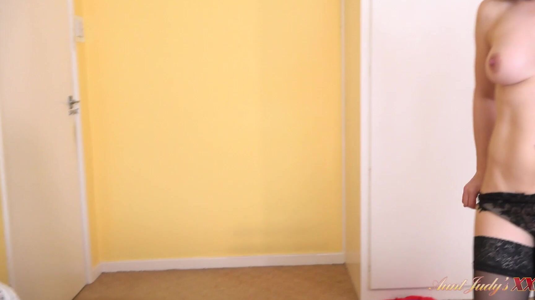 "Princess Anna (aka Anna Sophie, Heather Rose)" British, Straight, Lingerie, Blonde, Stockings, MILF, Big Tits, Pussy Licking Princess Anna - Princess Anna Catches Her Stepson Trying to Steal Her Panties SiteRip