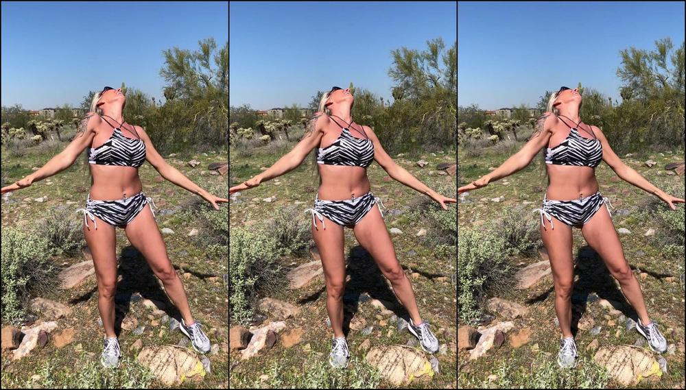 thesoberk-20-02-2020-155764190-i-went-out-into-the-desert-yesterday-to-play.