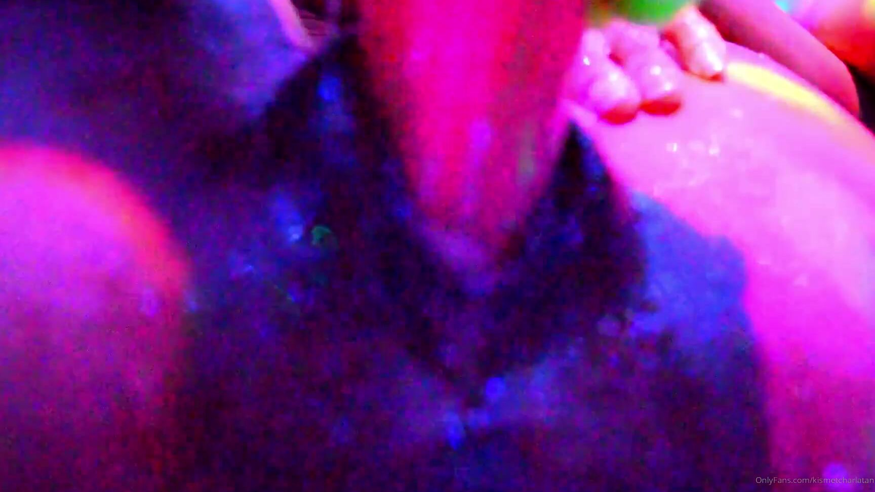 Kismetcharlatan Freshly Shaved Testing My New Alien Dildo And Gelatin Eggs Clip