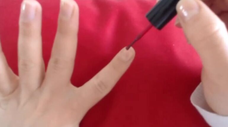 Missarab Sexy Red Nail Polish