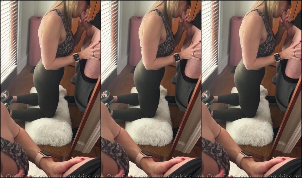 Britneykiss Me What Else Are You Going To Do On A Rainy Day I Saw Hubby All Cozy In His Sweats So Hot I