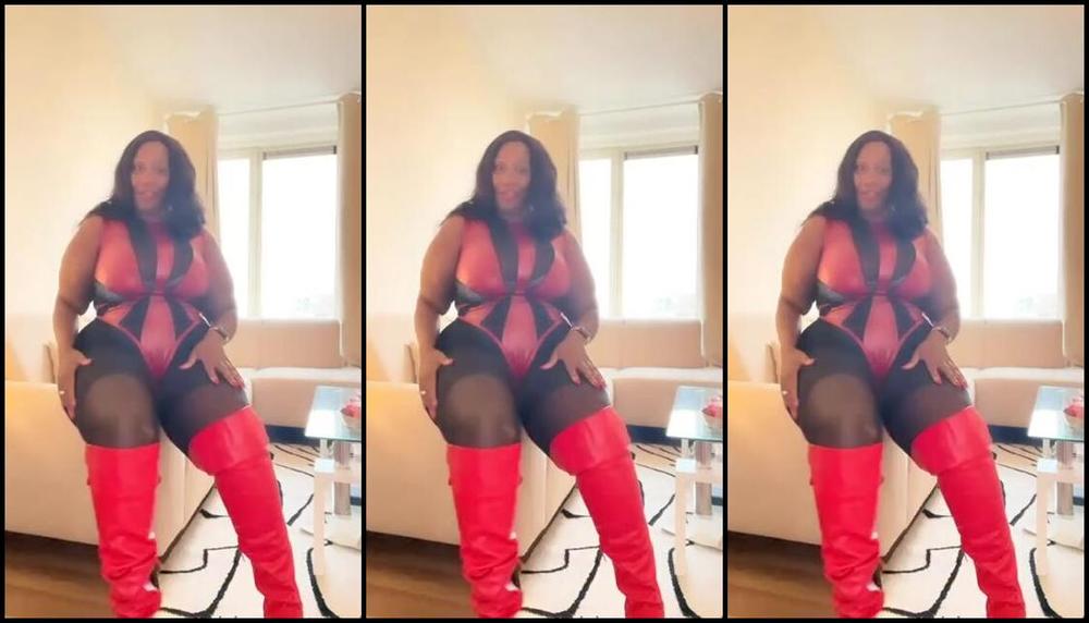 Madam Caramel Onlyfans On Your Knees Crawl To Me Ready To Kiss My Boots