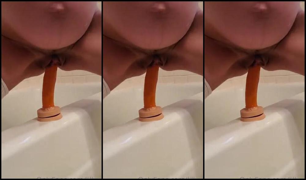 Lillyvig Onlyfans Tip This Post For A Hot Pregnancy Dildo Ride Featuring The Voice Of Em 999