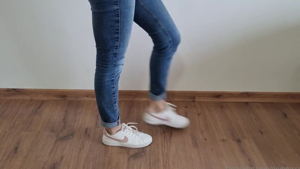 Goddesselisaa Onlyfans In The End My Sock That I Wore Throughout My Work Will End Up Inside Your Mouth One Way Or Another Jj