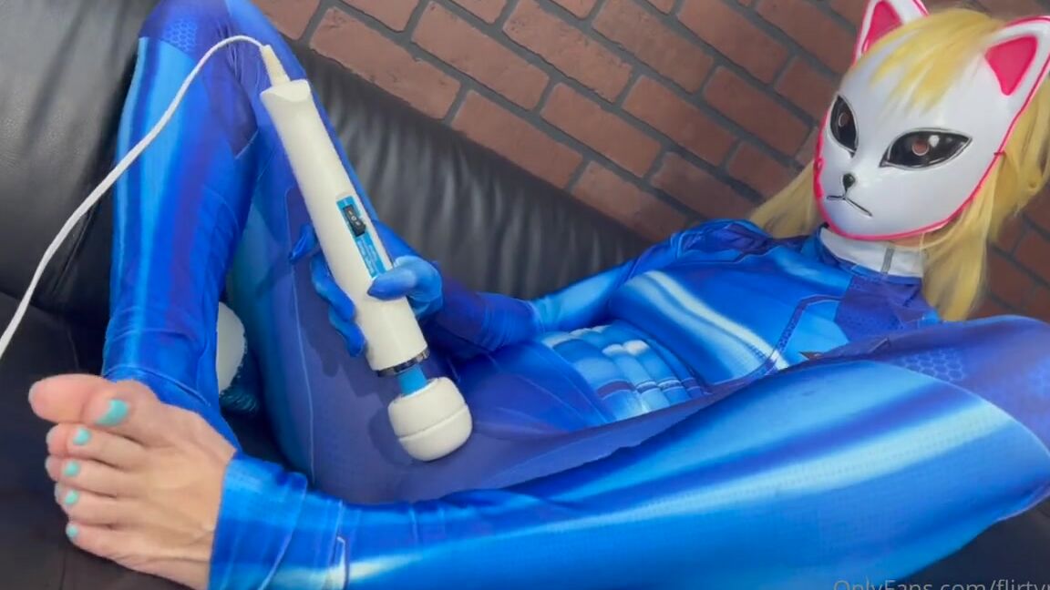 Flirty Paws Nicknamed Flirtypaws Onlyfans Feeture Friday New Full Vid Trying A New Cosplay Suit For Some Semi Solo Action Feet In Full View Uhm