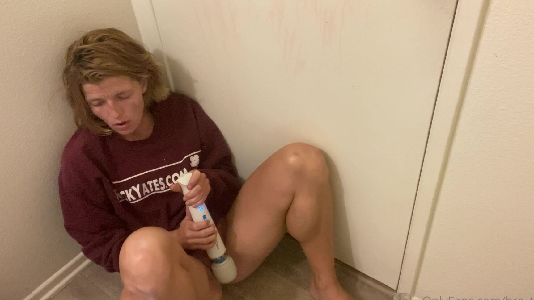 Kendra Heaux Bought Some New Undies