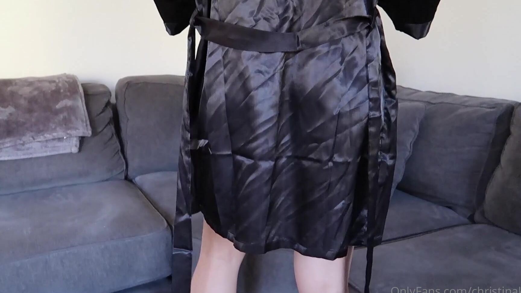 Christinakhalil Black Vs White Which Look Do You Like More I Think The Black One Is Ho