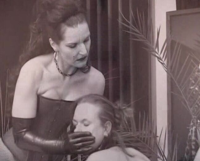 "Herrin Silvia, Claudia, Patrick" Latex, Strapon, Femdom Herrin Silvia - Passivitaten SiteRip