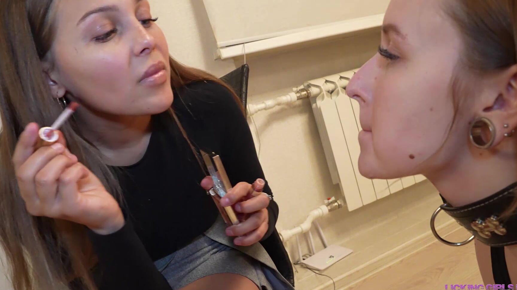 LickingGirlsFeet11_Help-me-get-ready-for-my-date-stupid