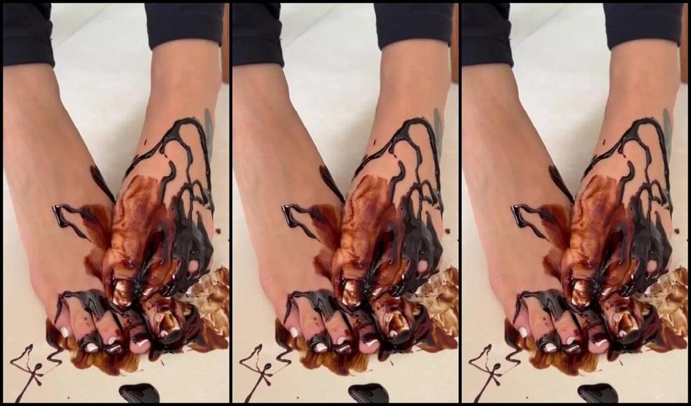 Enna 88 Onlyfans Quero Que Vc Lamba Todoooo Chocolate Dos Meus Ps A G O R A