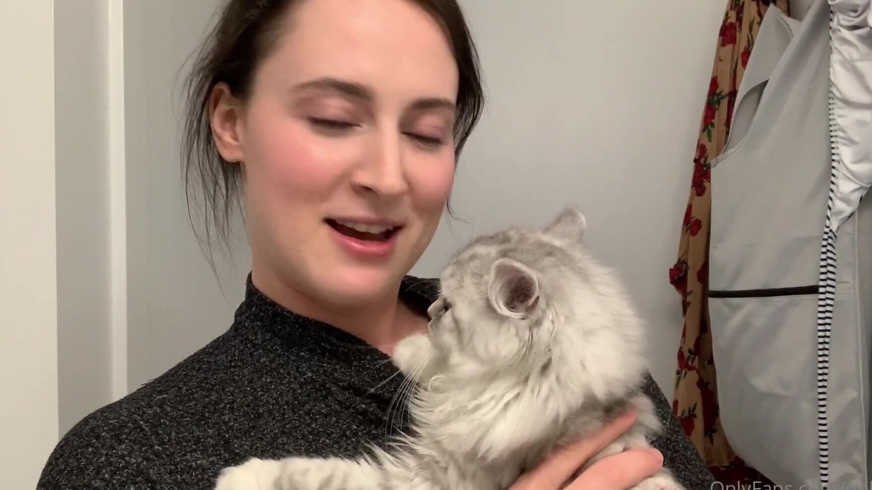 Onlyisla Something A Little Different Since So Many Of You Asked For Yuri Updates Watch And Learn