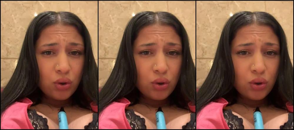 "Vidiverse" fingering, masturbation, moaningfetish, pussyplay, vibrator Smoking While Masturbating My Pussy Manyvids