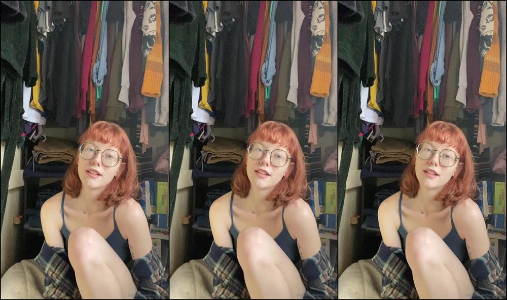 Hornylittlekat I Want A Girlfriend