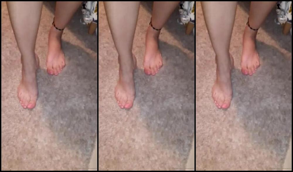 Meryann Aka Solesqueenrd Onlyfans Finally At Home My Babies Are Happy When We Are Back Ur Solesqueenr And My Friend Feet