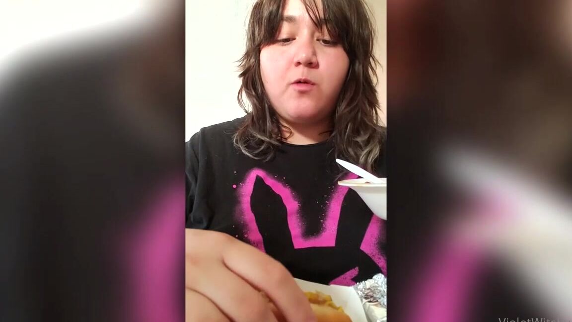 Violetwitchy Watch Myvioletwitchy Shoving A Foot Long Down Her Throat