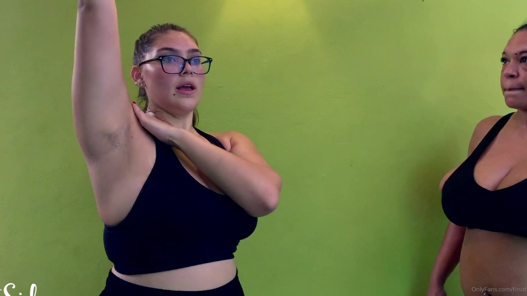 Fitsid Getting My Workout In With Jenni Knight Do You Want To See More Of My Workouts