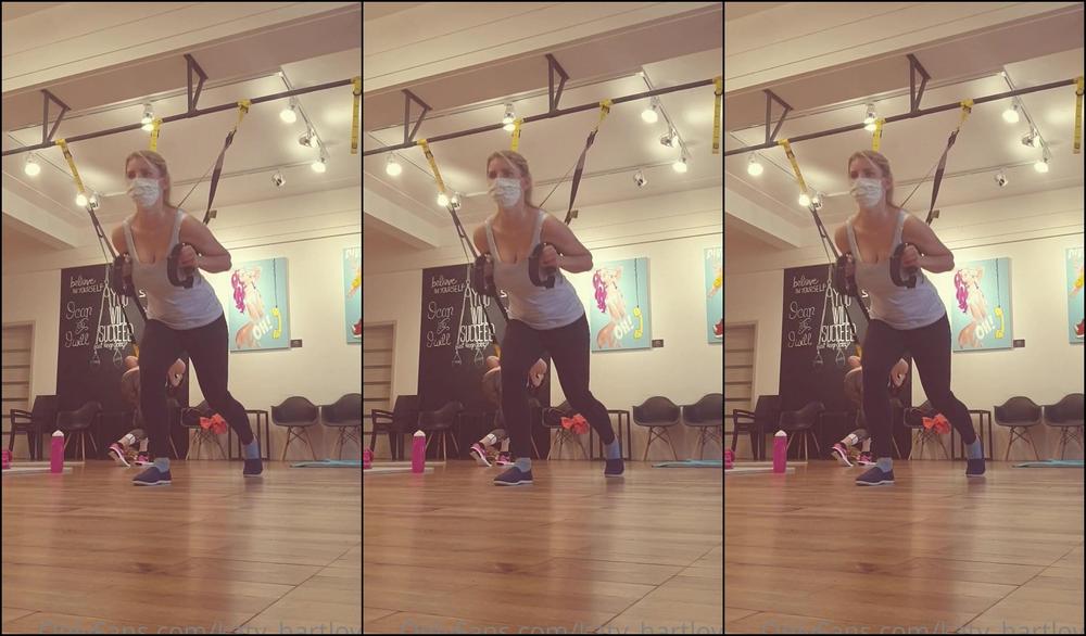 Katy Hartlova Hidden Camera In Fitness Studio