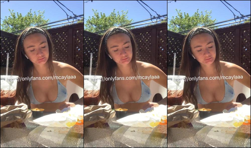 mcaylaaa-17-08-2020-693059070-chatting-with-u-taco-bell-mukbang-on-my-deck-in-my-bikini-reminder-monday-is-the-on