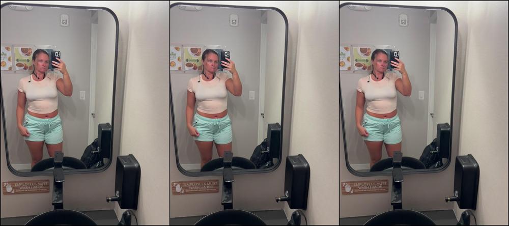 Bigduchvip 3259931974 04 04 2024 My Vibe Today Is Horny