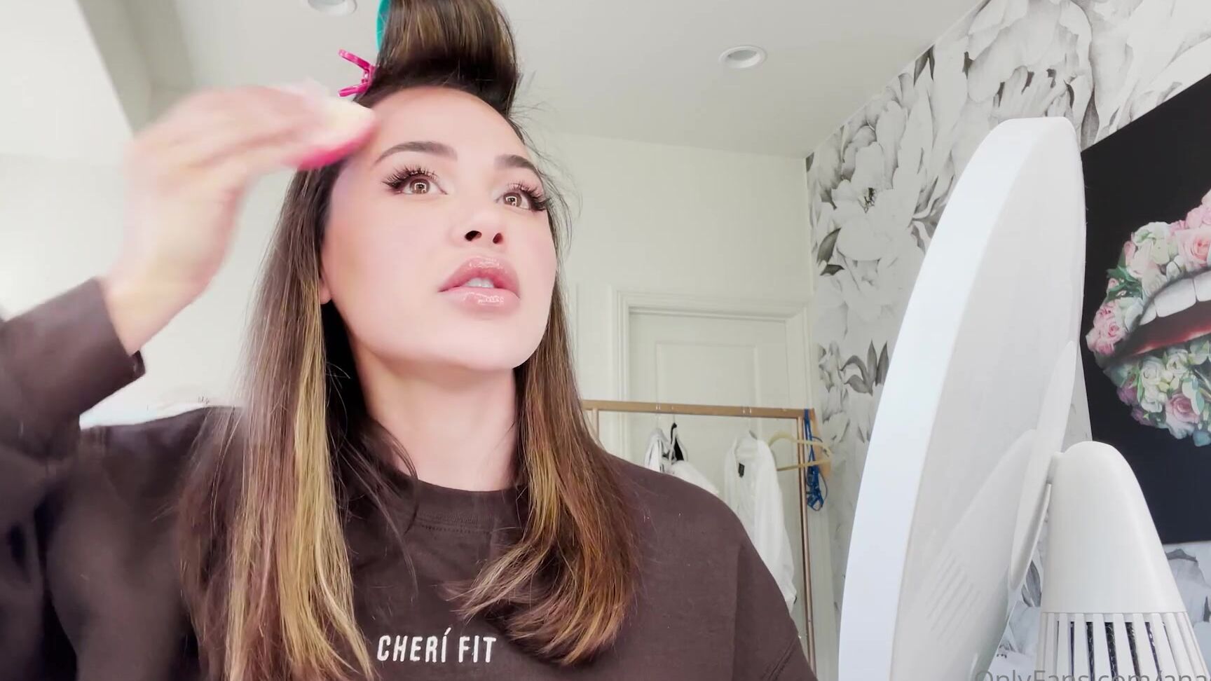 Anacheri Come Along With Me On A Cher Fit Photo Shoot Day Here Is A Little Peek In