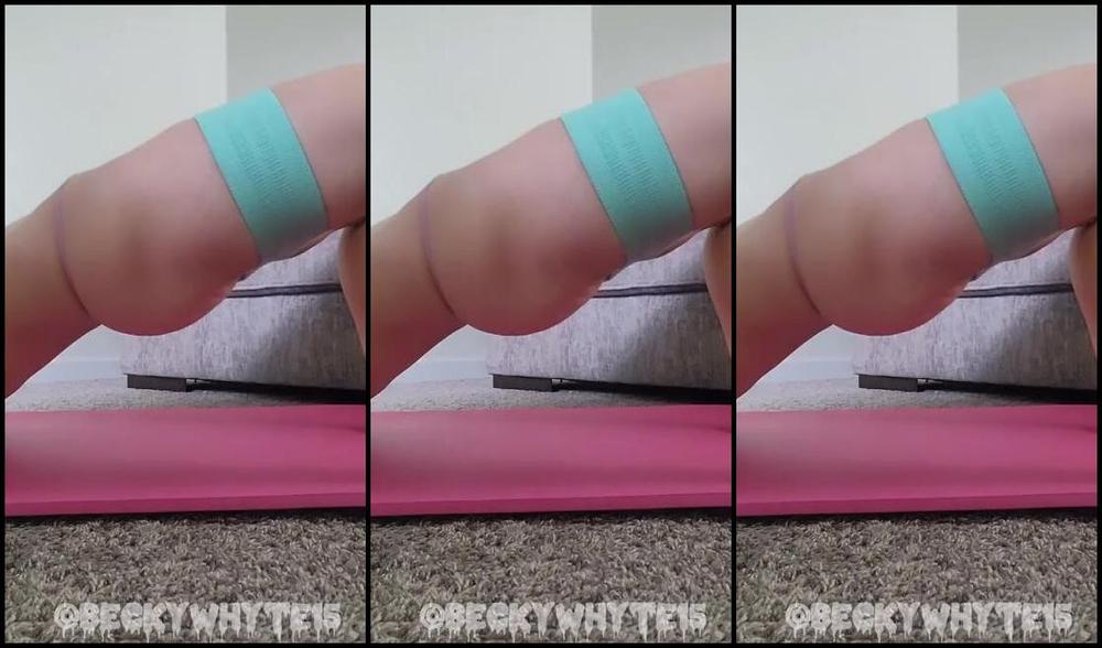 Beckywhyte Nicknamed Beckywhyte15 12 07 2023 Onlyfans Video Good Morning Here Is My Full Length Band Workout Phu