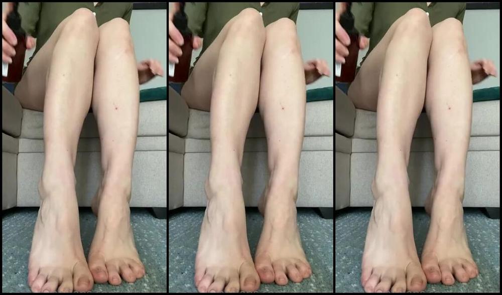 Athletoes Nicknamed Athletoes Onlyfans Freshly Showered And Now Time For Lotion I Picked This One Up At The Farmers