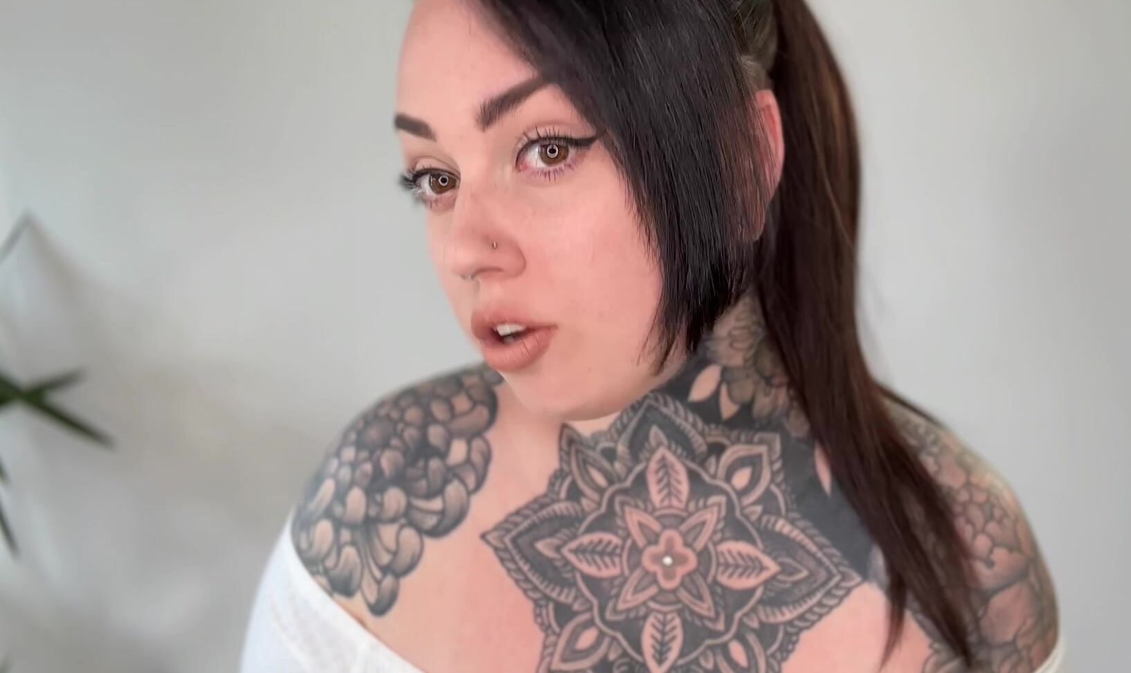 "MissValentina" femdom, femdompov, finance, financialdomination, moneyfetish Easing Into Financial Domination manyvids