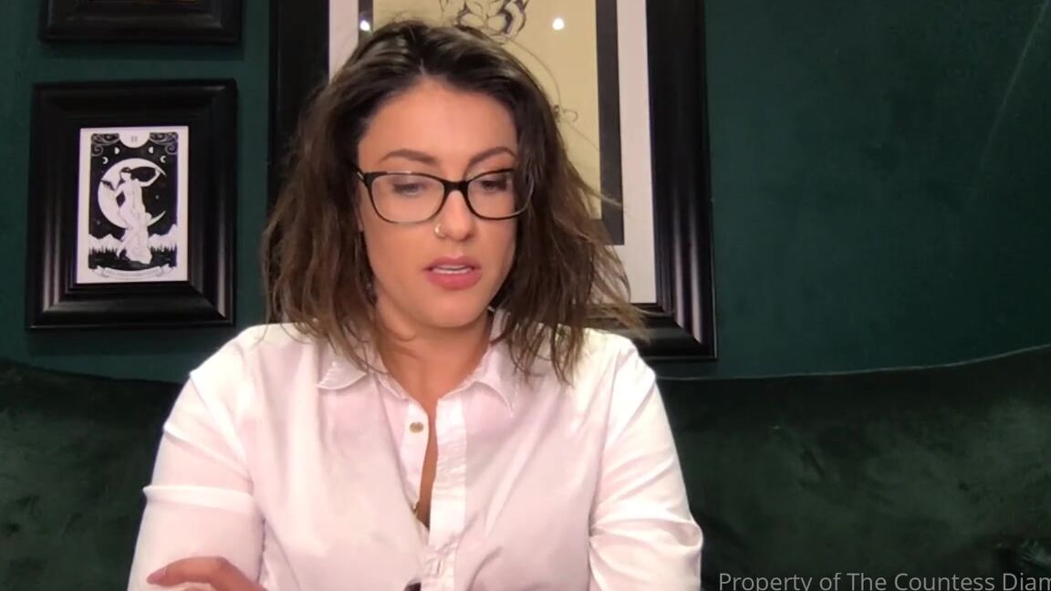 Countess Diamond Aka Countessdiamond Onlyfans Q Ampa 1620 If You Were Going Away To A Desert Island What Three Things Would You