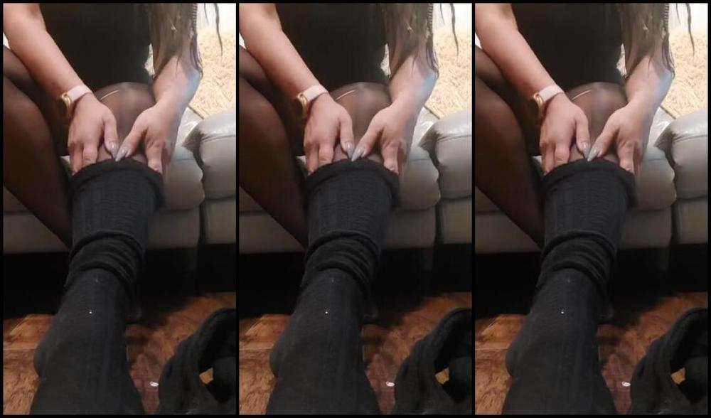 Selena Nicknamed Lunas83Feet Onlyfans After A Long Day At Work Sweaty Smelly N Full Of Sock Fuzz Would You Worship Them