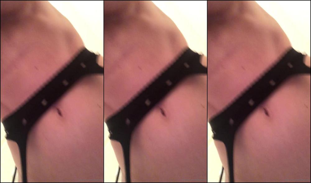 daniellederekxo-18-11-2019-88683897-smoking-hott-video.-doing-facetime