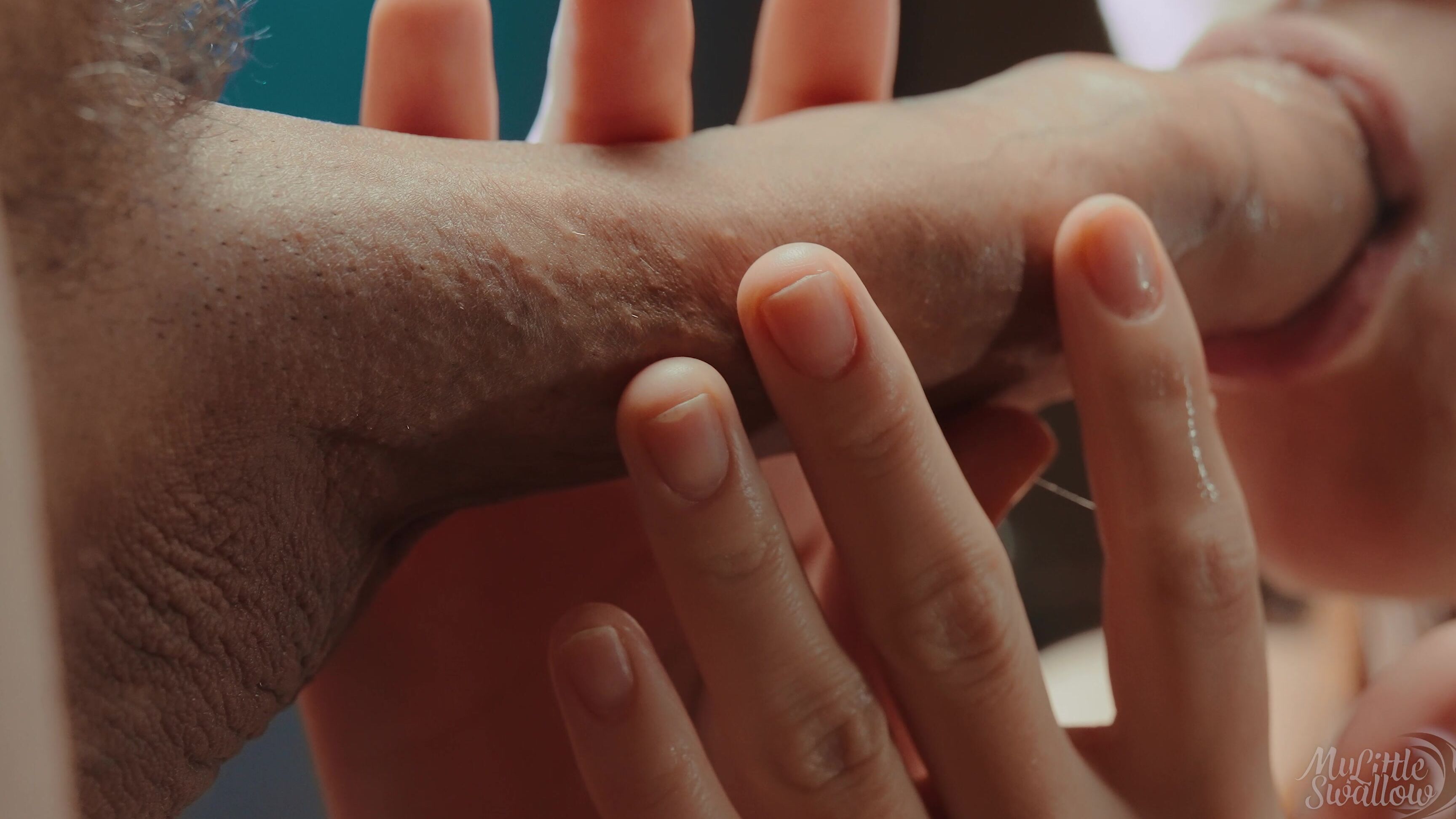 Close-Ups,Condom Blowjobs,Cum Play,Cum Swallowers,Spit Fetish mylittleswallow cumslut condom cum draining 4k close up ManyVids