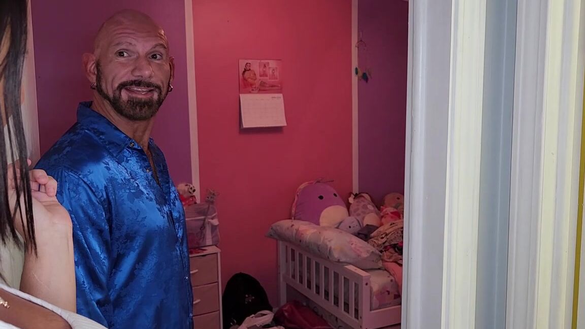 Paris Knight Realtwhore Showing Rick The Bachelor His New Pad Full