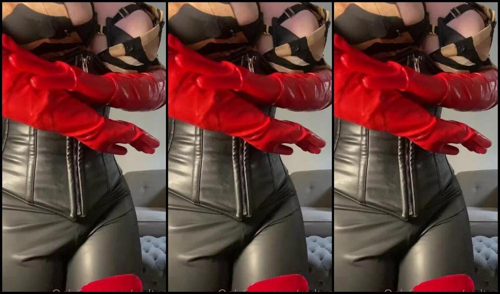 Miss Harriet Nicknamed Redtoes Onlyfans Red Boots Red Gloves Part 1 2