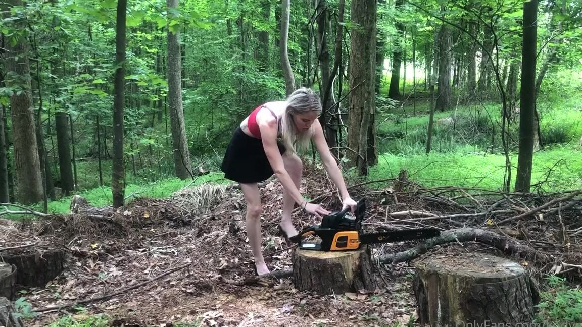 Kodyevans Onlyfans Some Chainsaw Action Chainsaw
