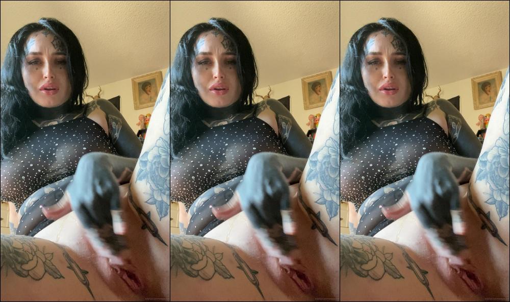 Hon Yxmilk Teasin Myself